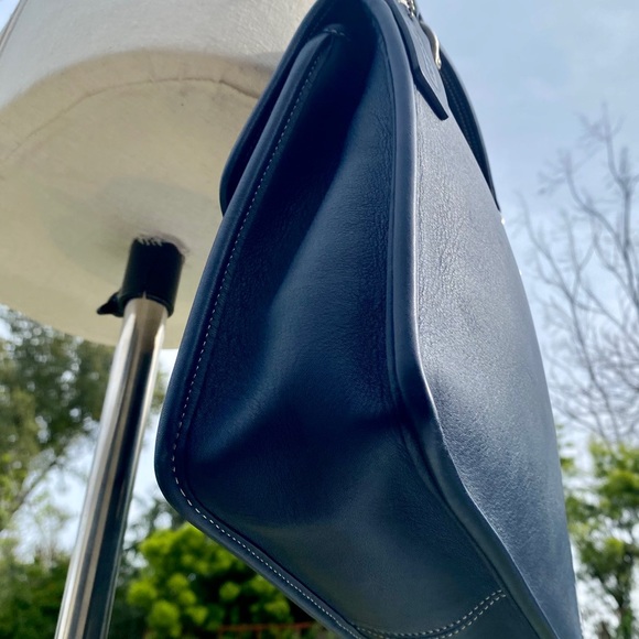 Coach Willis bag in royal blue with nickel hardware - Picture 13 of 15